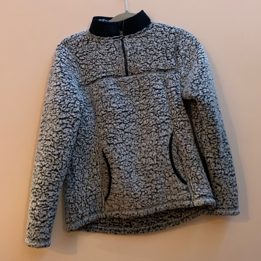 Girls fuzzy pullover
